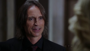 Shot 1x03 Mr Gold.png