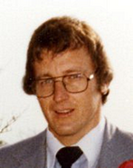 http://vignette3.wikia.nocookie.net/postmanpat/images/5/51/Ken_Barrie.png/revision/latest/scale-to-width-down/147?cb=20160720190140