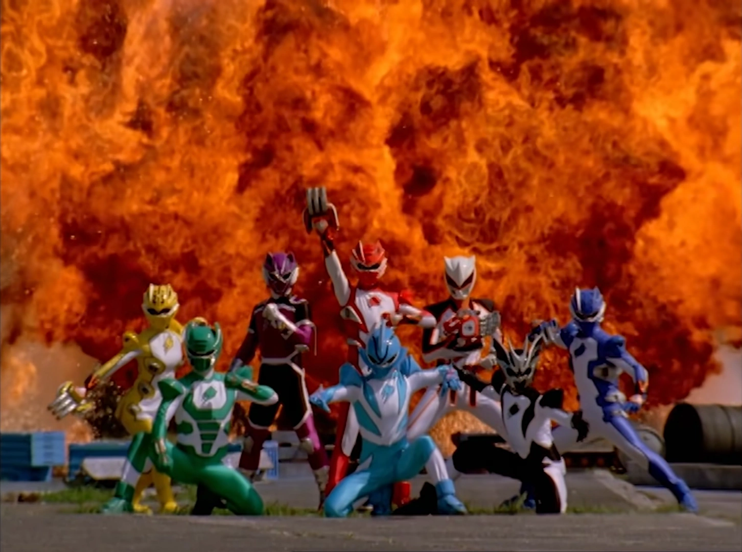 http://vignette3.wikia.nocookie.net/powerrangers/images/b/b4/JF-25.PNG/revision/latest?cb=20140907021806