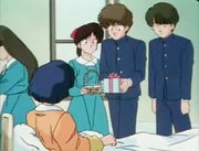 Friends visit - Akane to Hospital!