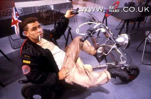 http://vignette3.wikia.nocookie.net/reddwarf/images/7/78/Image.jpg/revision/latest?cb=20140515025322