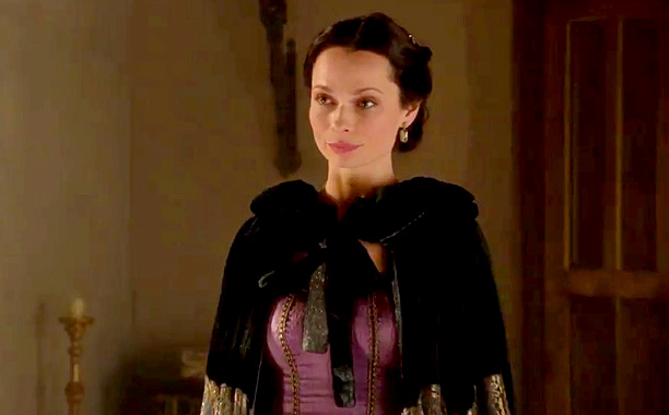 Diane de Poitiers in Reign as Bash's mother