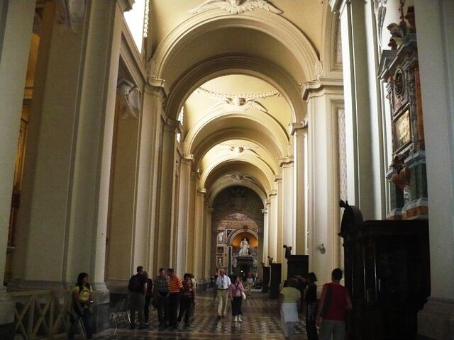 File:Confessionals along side ailse of St John Lateran.jpg