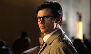 ผลการค้นหารูปภาพสำหรับ clark kent