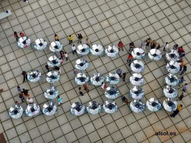 File:350 cocinas alSol.jpg