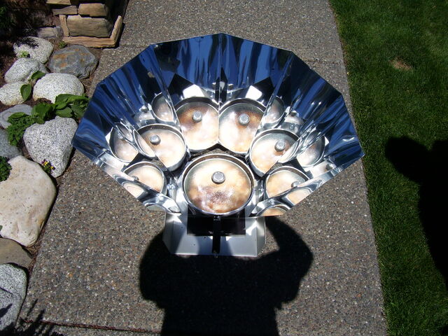File:Octagonal Parabolic.jpg