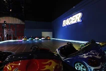 Racer.jpg (43 KB) Racer