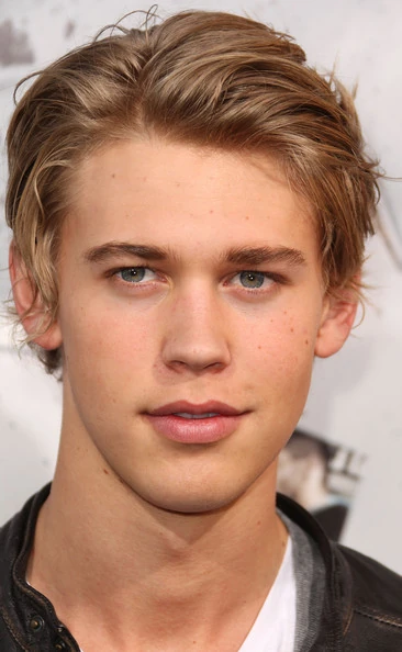 Austin Butler | The Carrie Diaries Wiki | FANDOM powered by Wikia