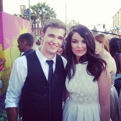 Burkely Duffield Married, Son, Family, Girlfriend ...