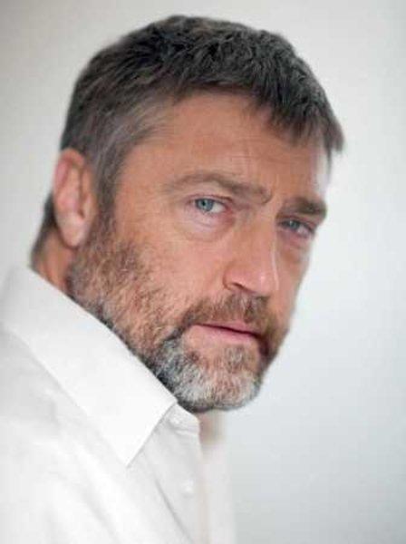 Vincent Regan Vincent Regan