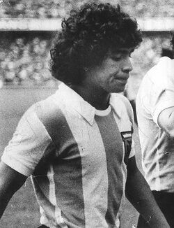 Maradona1977.jpg