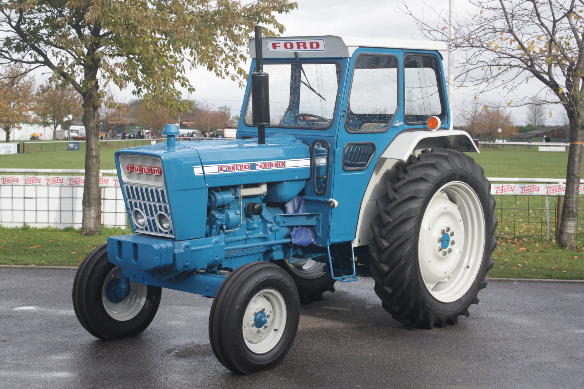 Ford 5000 Tractor & Construction Plant Wiki FANDOM powered by Wikia