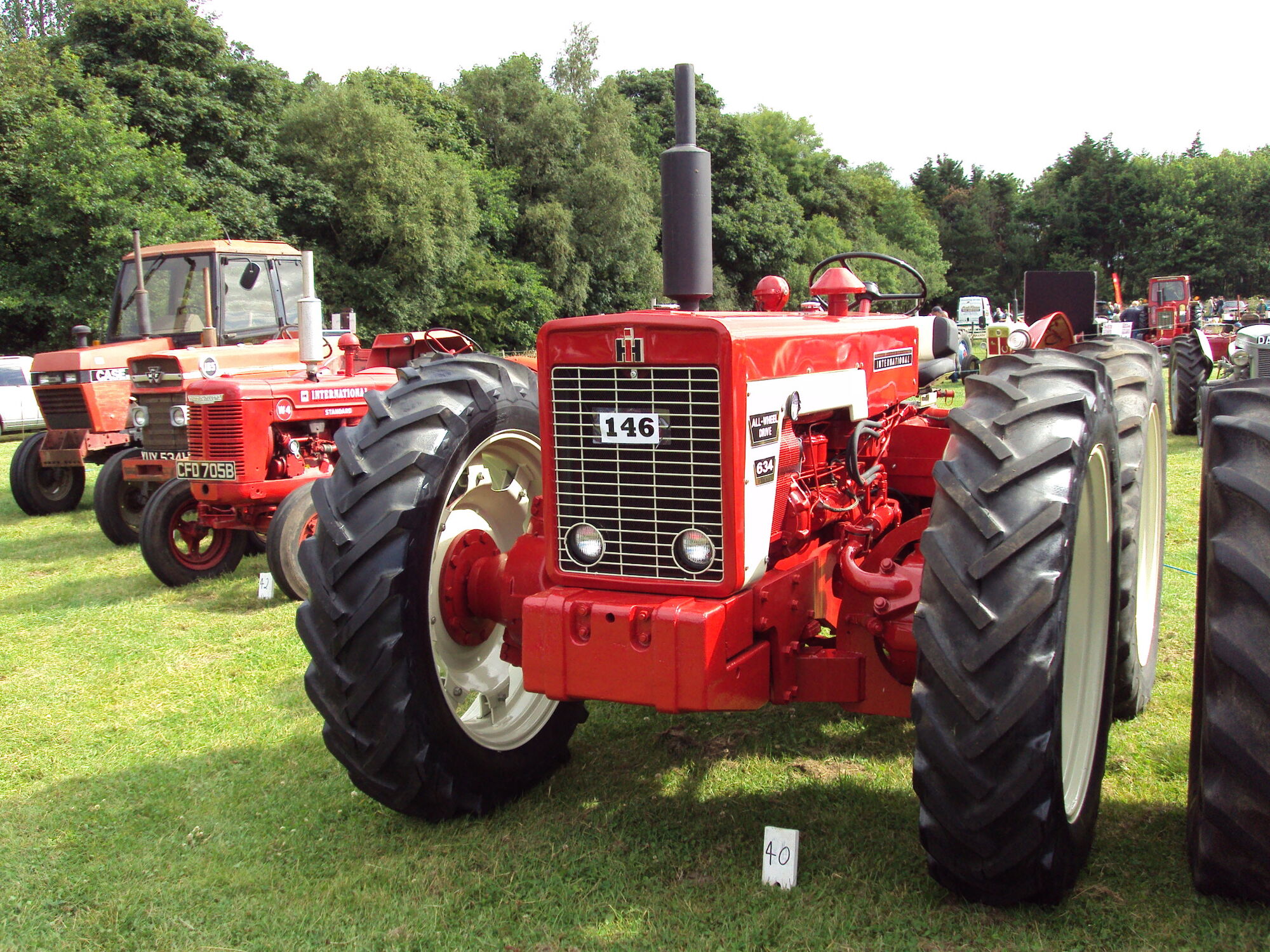 international-634-all-wheel-drive-tractor-construction-plant-wiki