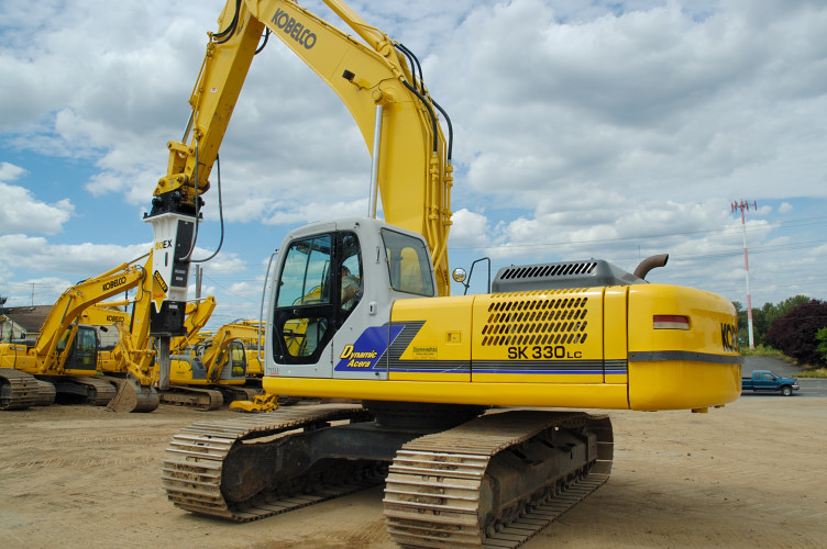 Kobelco Construction Machinery America Tractor & Construction Plant