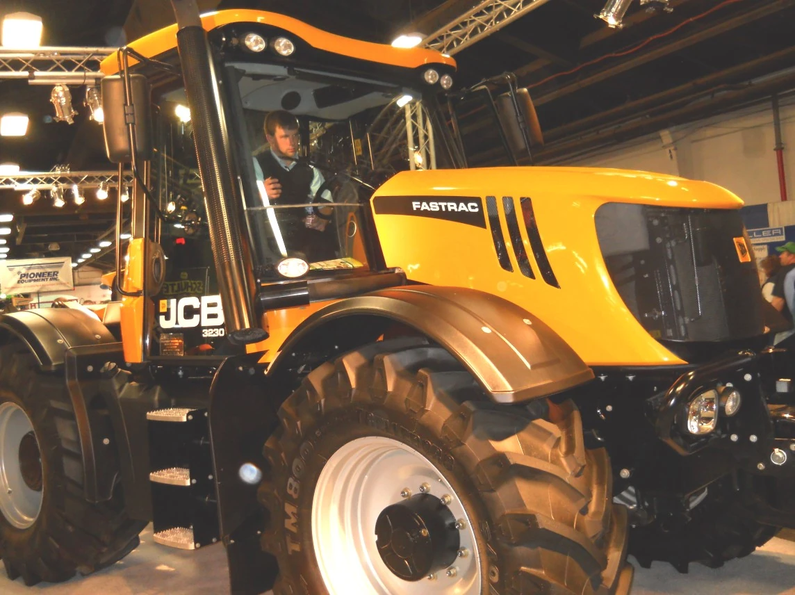 JCB Fastrac 3230 Tractor & Construction Plant Wiki Fandom powered
