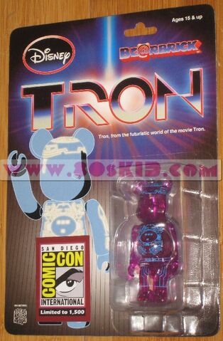 File:TRONSDCCBearbrick1.jpg