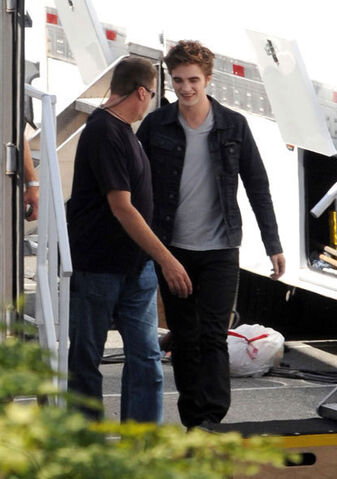 File:On the set of Eclipse 10.jpg