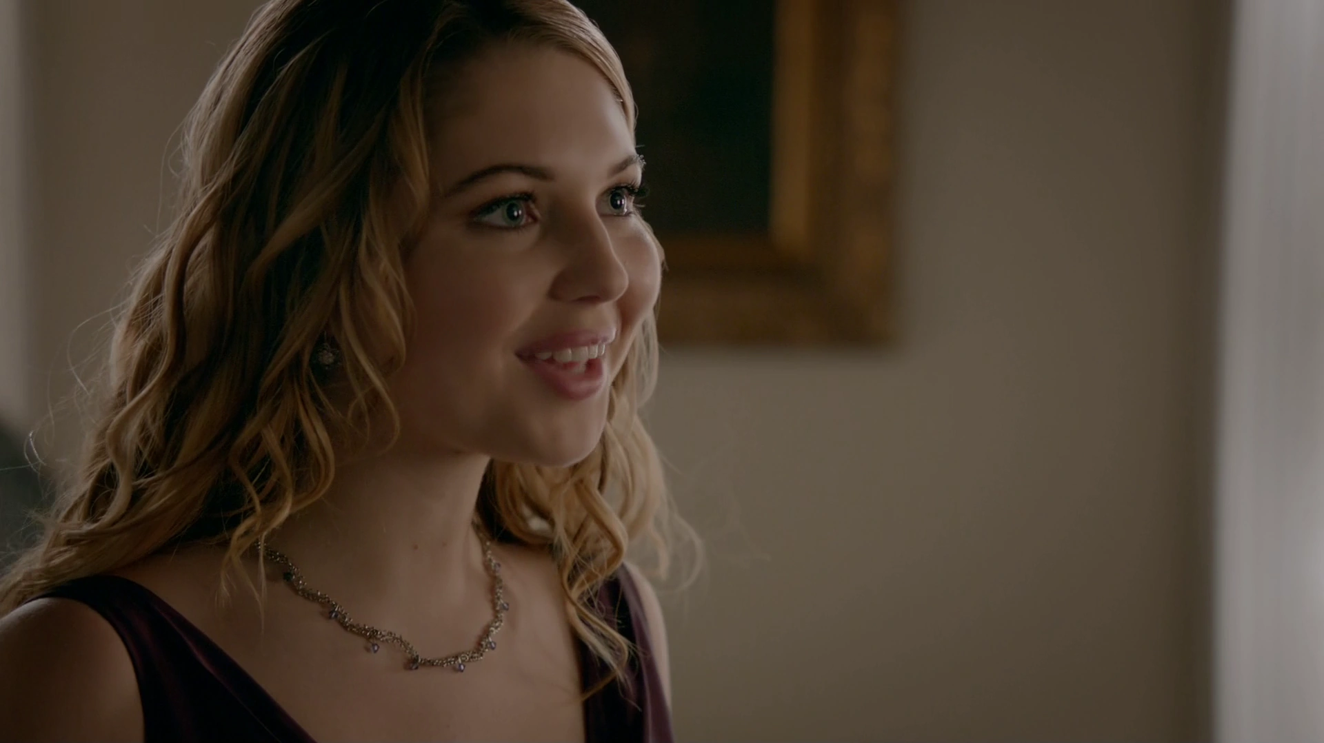 Image 809047StefanViolet.png The Vampire Diaries Wiki Fandom