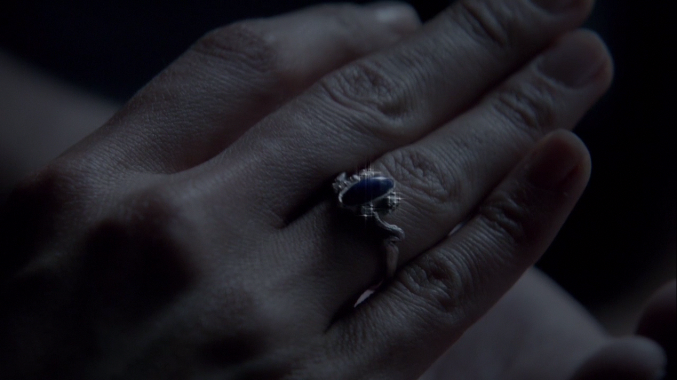 Daylight Amulet The Vampire Diaries Wiki FANDOM powered by Wikia Daylight Amulet The Vampire Diaries Wiki FANDOM powered by Wikia