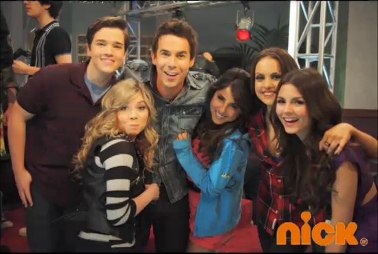 Image - IParty-with-Victorious-Behind-The-Scenes-3.jpeg | Victorious