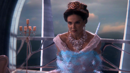 Queen Regina 202