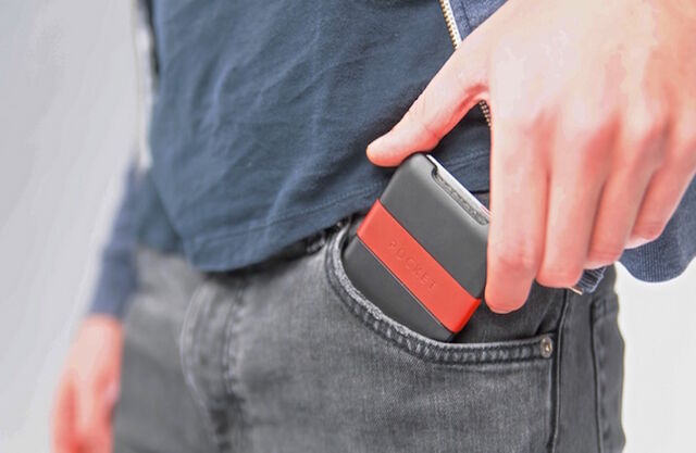 File:Pocket-SuperCharged-Wallet-5.jpg