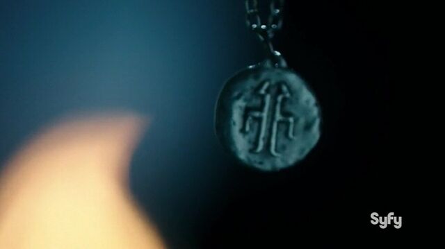 File:Amulet from Jennifer.jpg