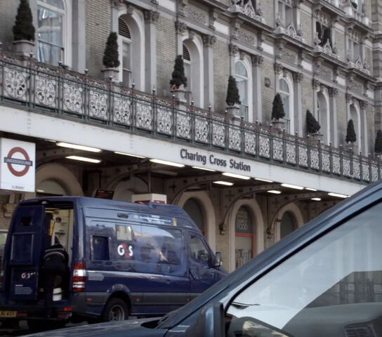 File:9x03CharingCross.jpg