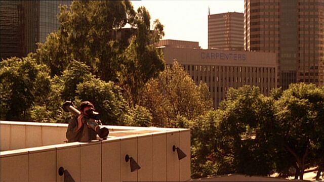 File:5x10 LA Center Studios.jpg