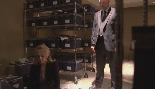 File:5x03-martha-aaron.jpg