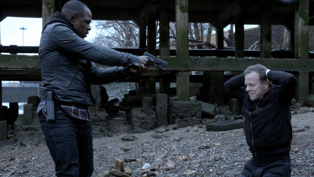 File:9x01 Jack Captured.jpg