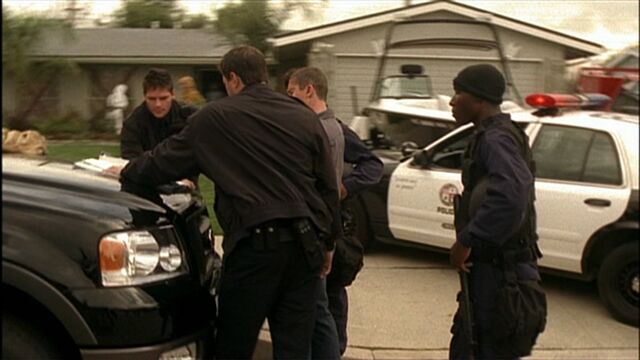 File:3x19 Cole House.jpg