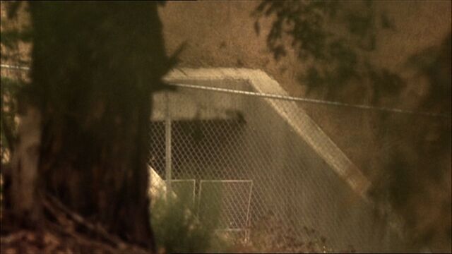 File:4x05 Omar Compound.jpg