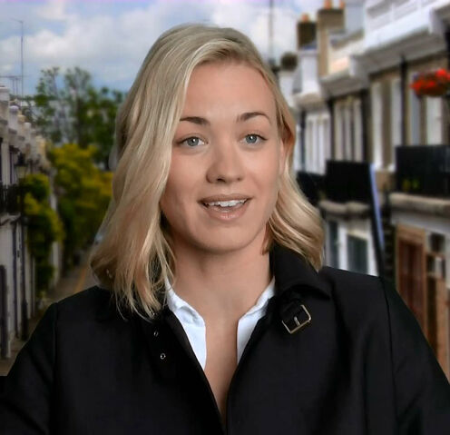 File:Yvonne Strahovski.jpg