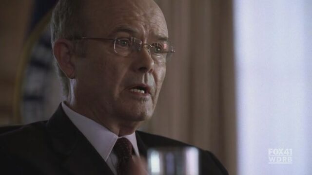 File:BlaineMayerS7E1.jpg