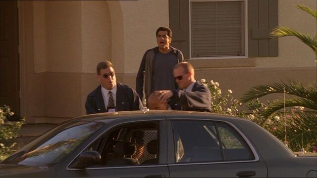 File:S6E1x02.jpg