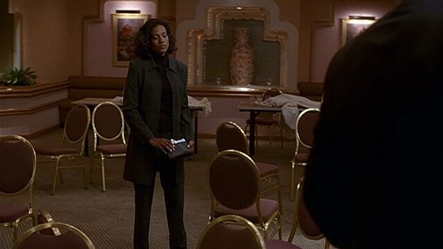 File:1x05 conference room.jpg
