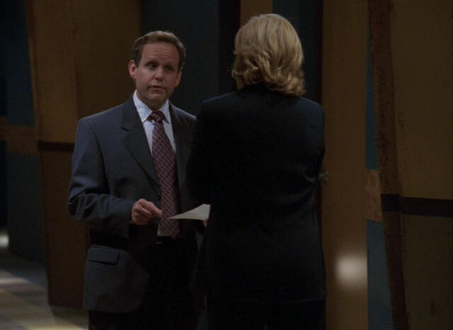Archivo:6x06TomKaren.jpg