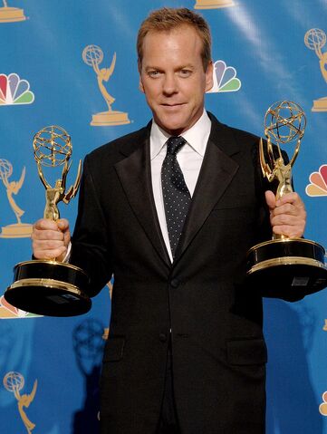 File:Kiefer Sutherland Emmies.jpg