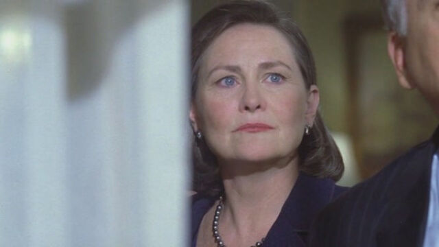 File:PresTaylorLooks.jpg