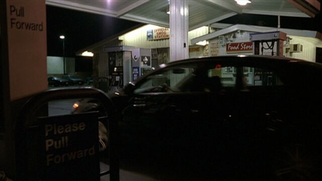 File:5x17 gas station.jpg