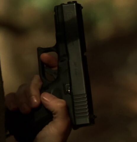 File:7x00 Glock 2.jpg