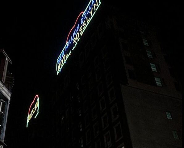 File:Hotel Rosslyn.jpg
