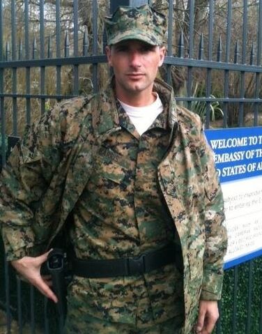 File:Tim Seyfert BTS.jpg