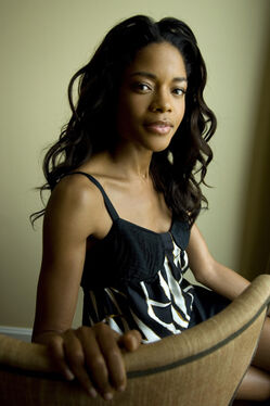 Naomie Harris-01