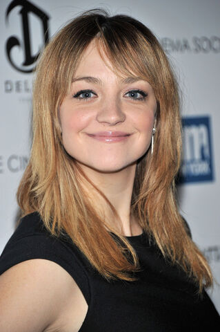 File:Abby Elliott 9.jpg