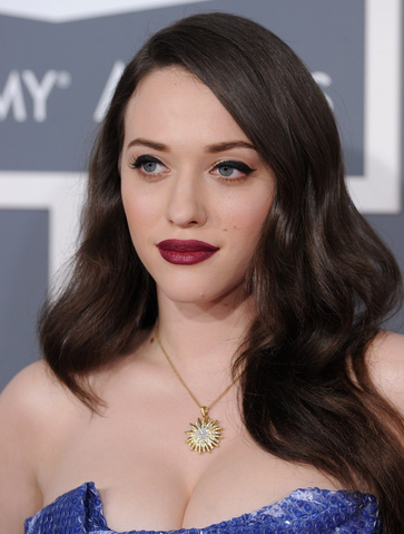 File:Kat Dennings 3.png
