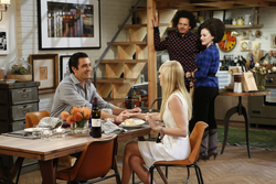 2 broke girls air dates the blacklist 2 broke girls air dates the blacklist