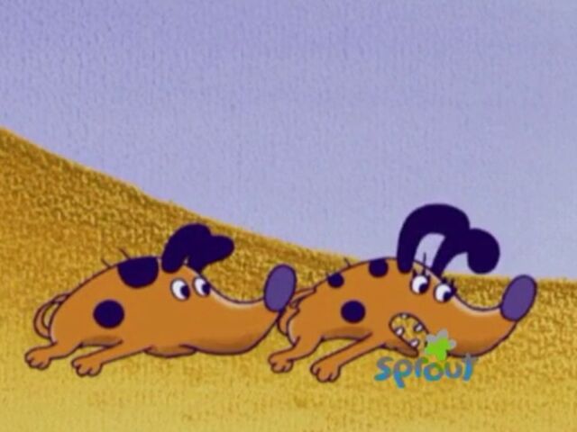 File:Hyena Pups.jpg