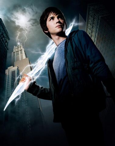 Ficheiro:Percy jackson and the olympians 04-535x681.jpg